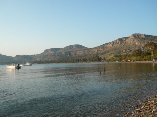 karathona_beach_01.jpg